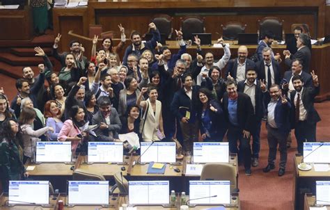 senadores y diputados chile 2022